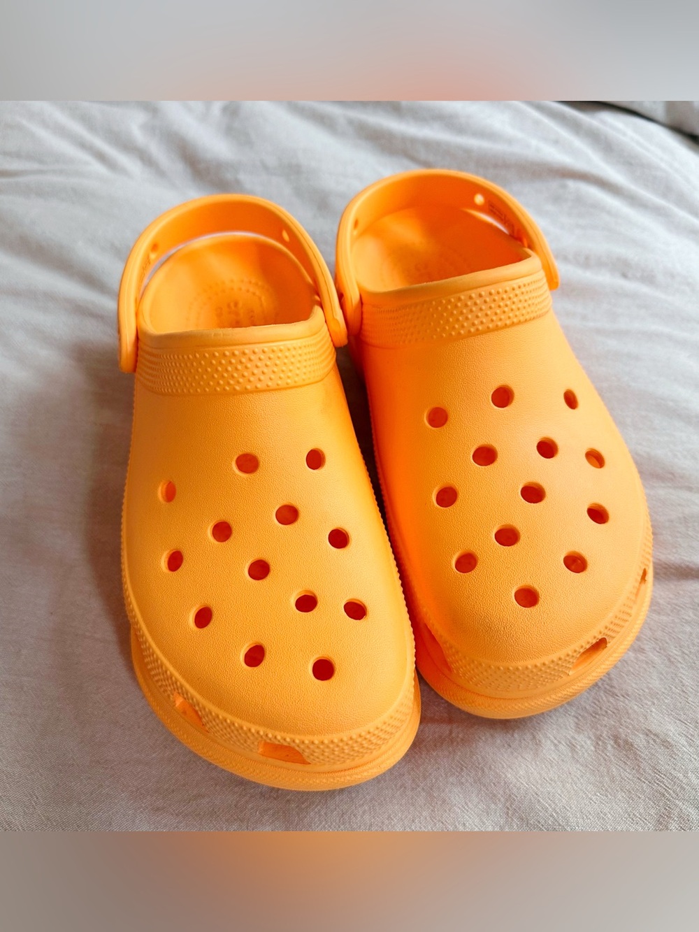 Crocs Bae clogs in orangesicle women’s 7 bright orange platform shoes literide - Picture 10 of 16